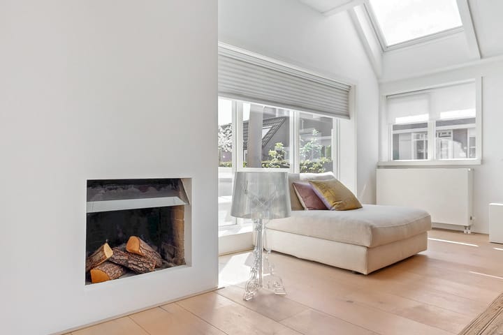 Photo 11 of Vromade 33