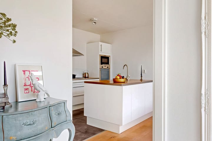 Photo 13 of Vromade 33