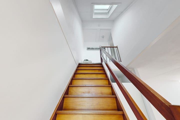 Photo 25 of Vromade 33