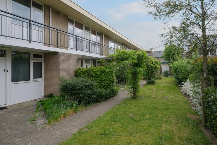 Foto 1 van Bartókstraat 13