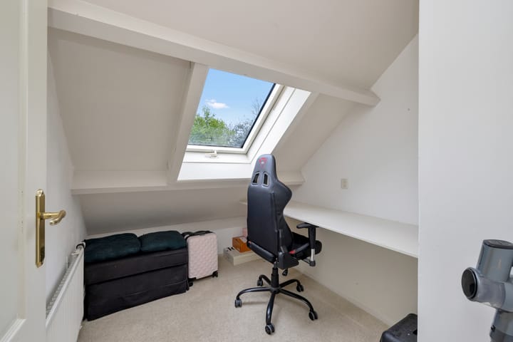 Foto 15 van Pieter Dekkerstraat 14