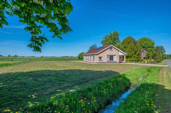 Foto 11 van Kromme-elleboog 30