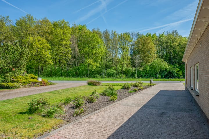 Foto 14 van Kromme-elleboog 30