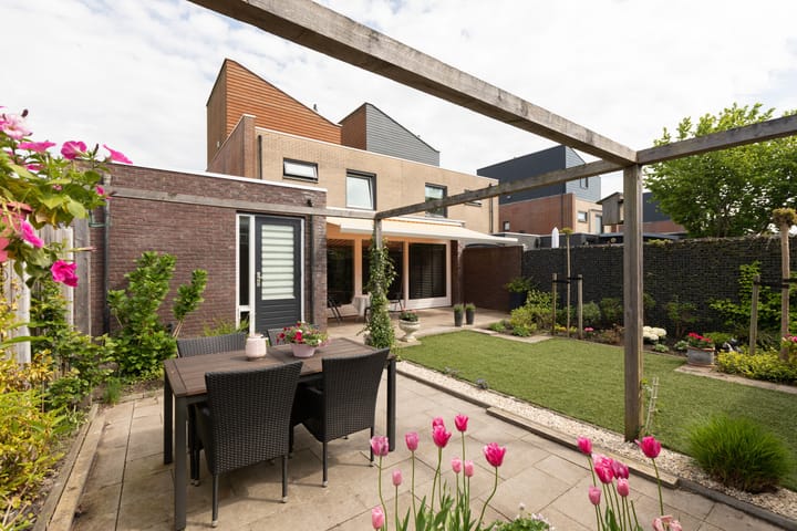 Foto 3 van Zomermeter 18