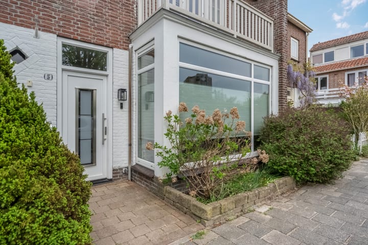 Foto 8 van Andries Schotkade 5