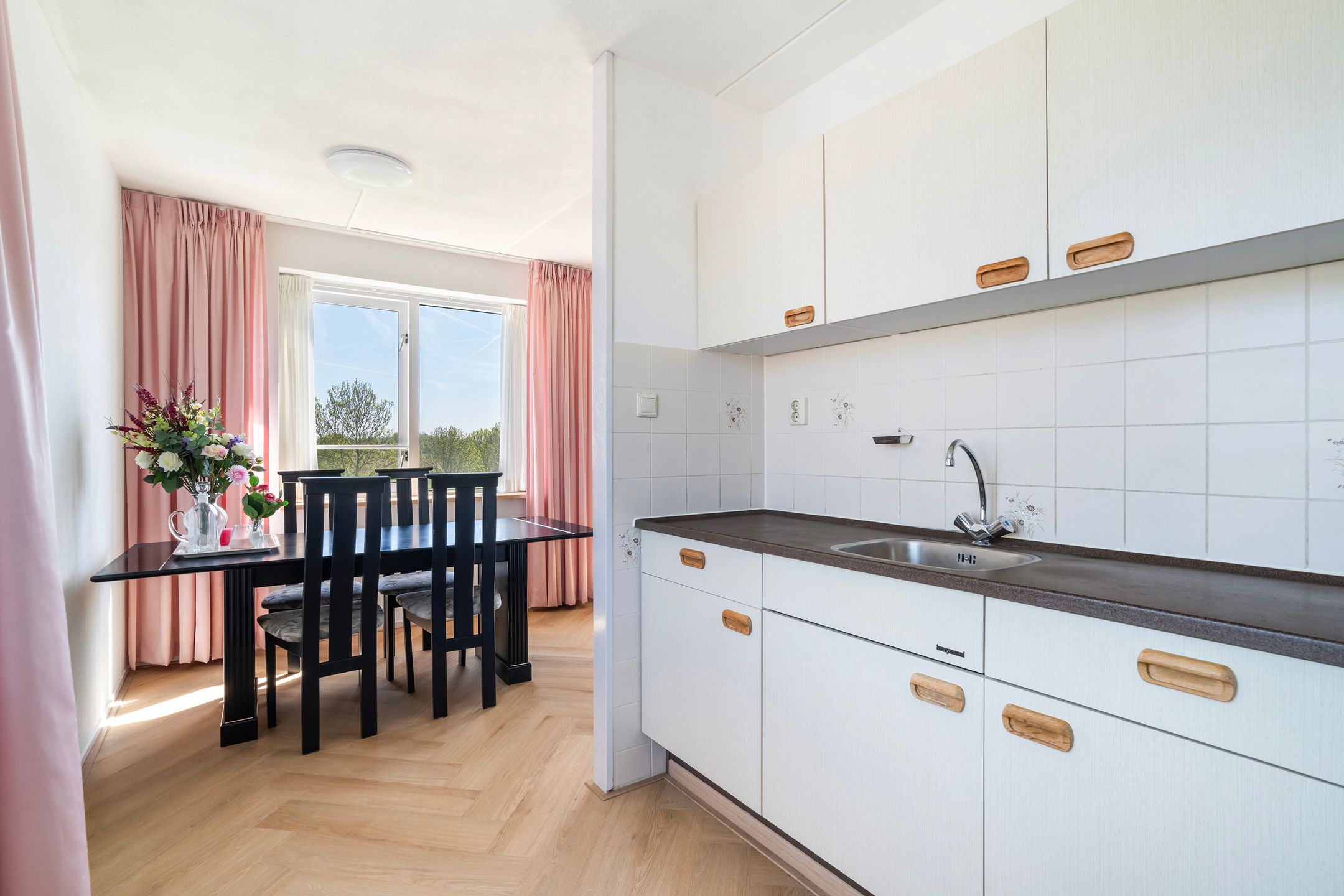 Foto 15 van Straat van Ormoes 63