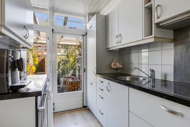 Foto 15 van Jan Sluijtersstraat 26