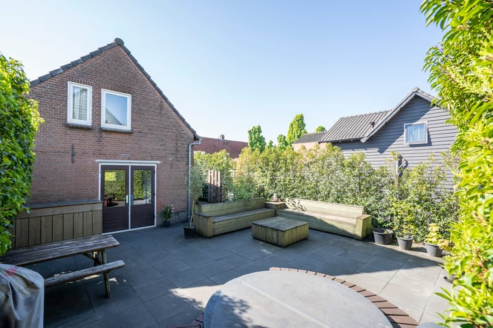 Photo 12 of Torenstraat 14