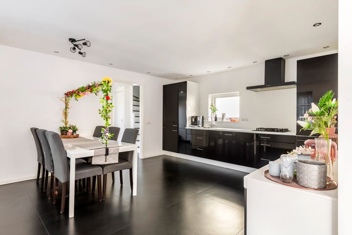 Photo 17 of Torenstraat 14