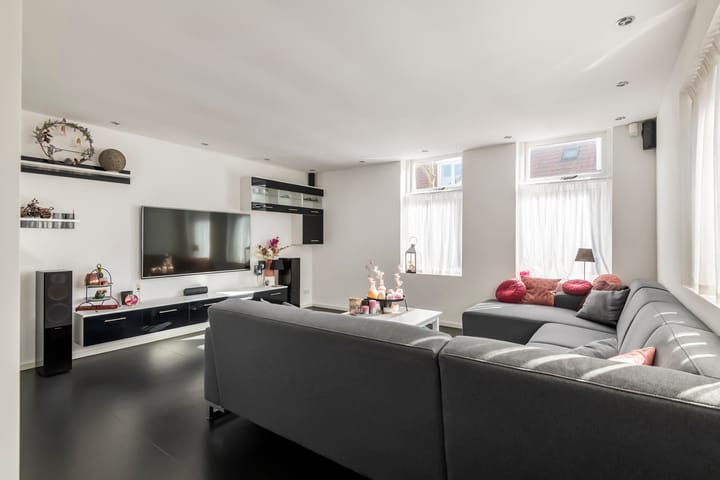 Photo 20 of Torenstraat 14