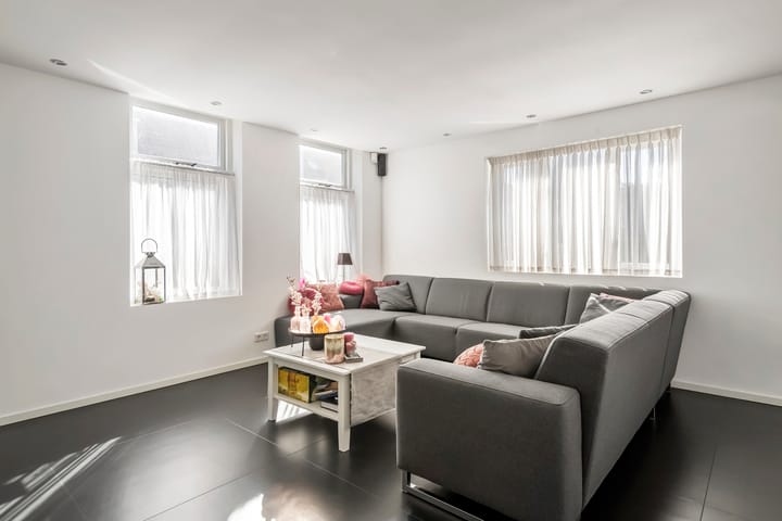 Photo 21 of Torenstraat 14