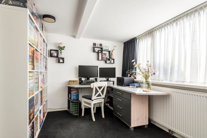 Photo 32 of Torenstraat 14