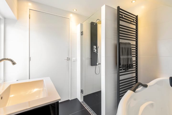 Photo 33 of Torenstraat 14