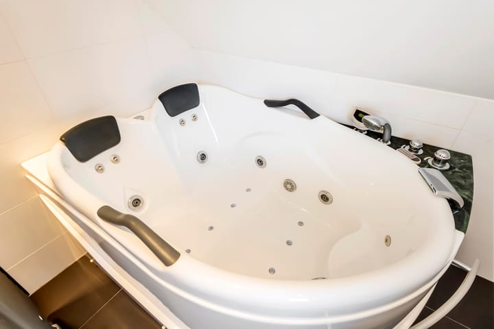 Photo 36 of Torenstraat 14