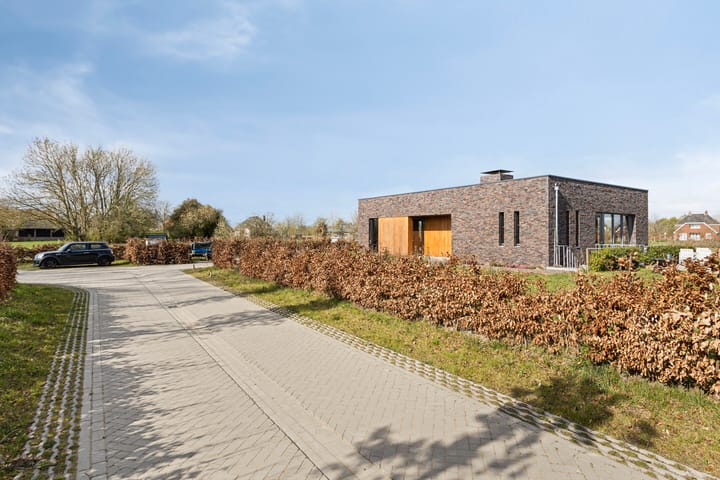 Photo 29 of Alst 1-C