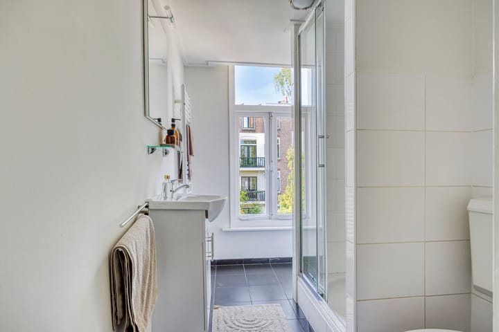 Foto 21 van Agnietenstraat 60