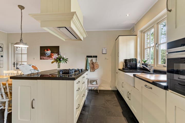 Foto 14 van Strijbeekseweg 52