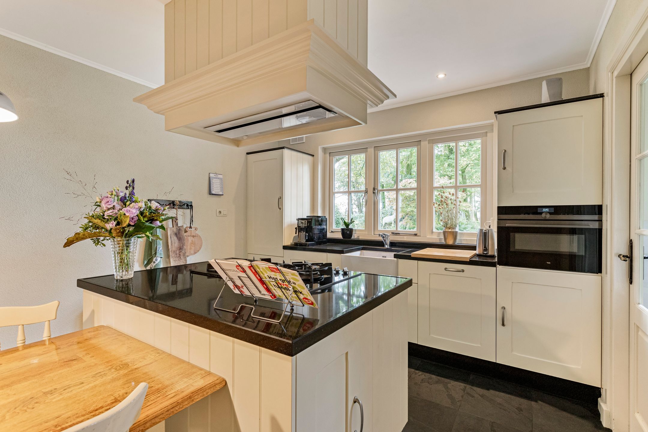 Foto 15 van Strijbeekseweg 52