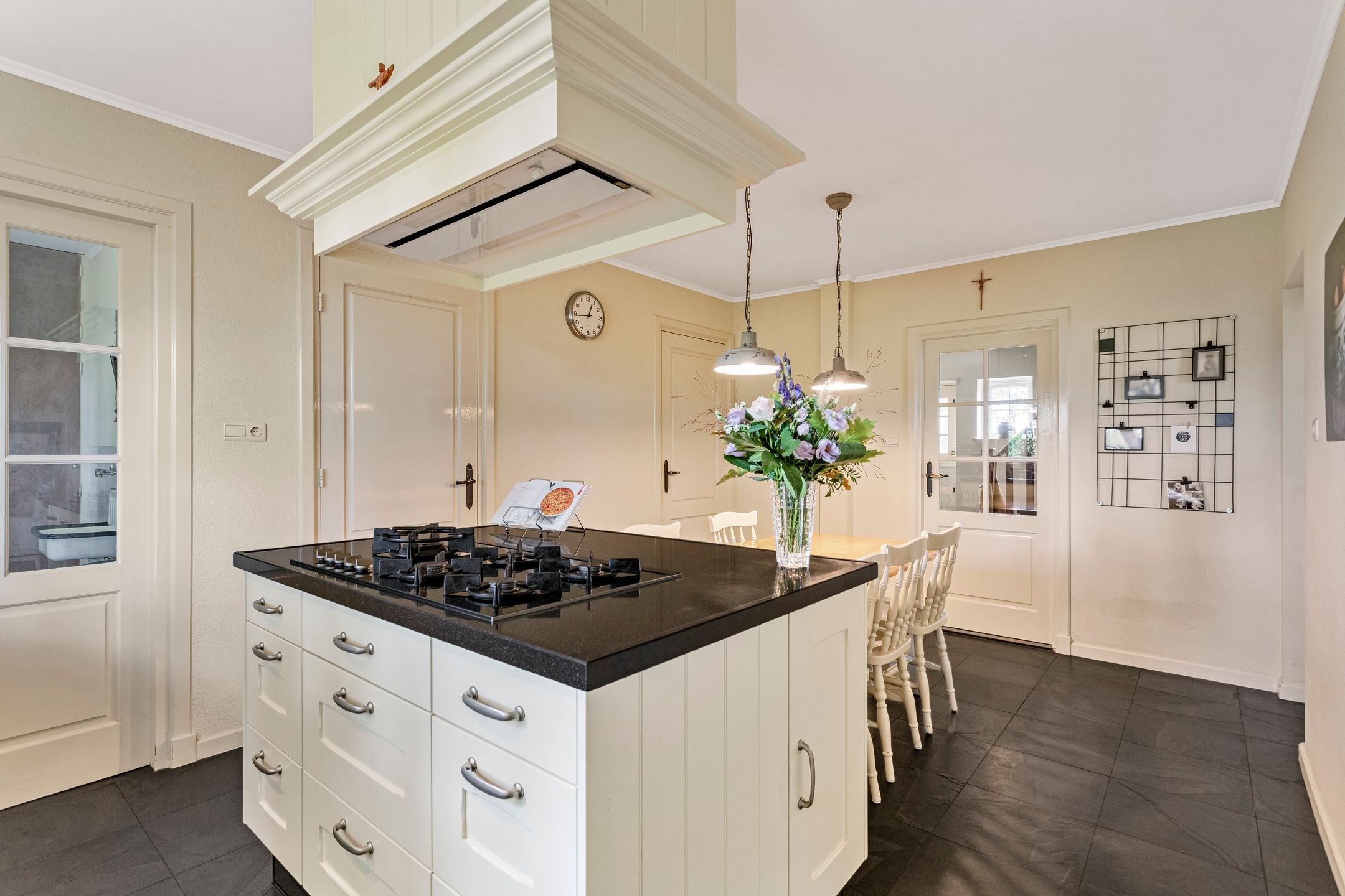 Foto 18 van Strijbeekseweg 52