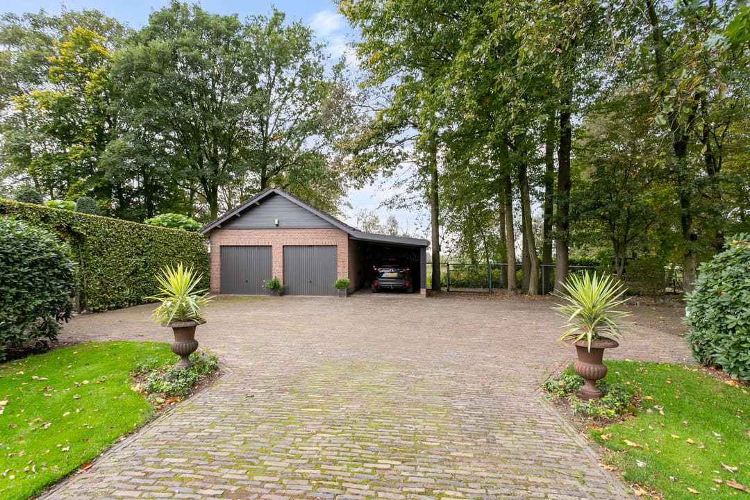 Foto 32 van Strijbeekseweg 52