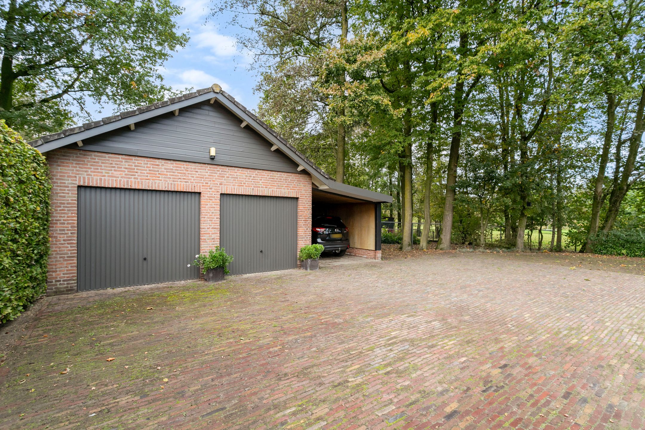 Foto 33 van Strijbeekseweg 52