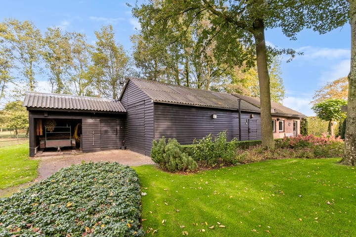 Foto 36 van Strijbeekseweg 52