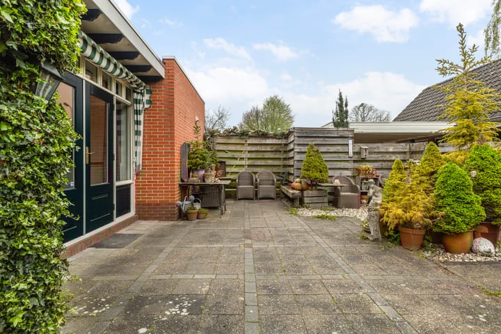 Photo 36 of Lageweg 33