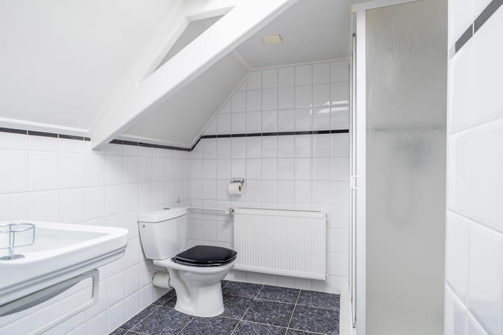 Photo 60 of Lageweg 33