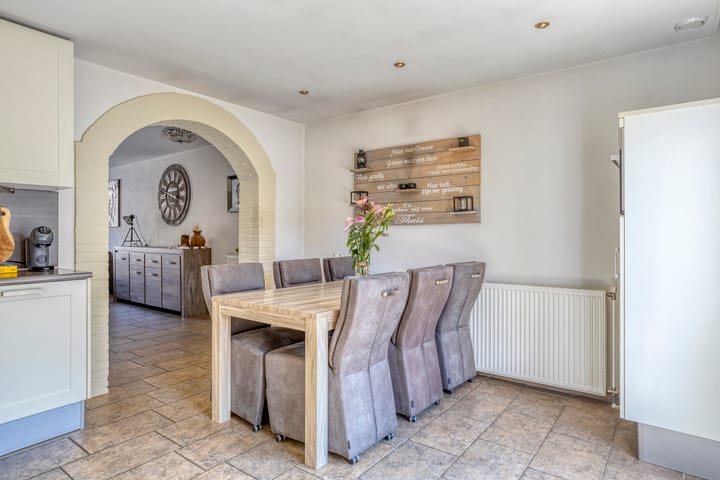 Foto 9 van Bevrijdingshof 8