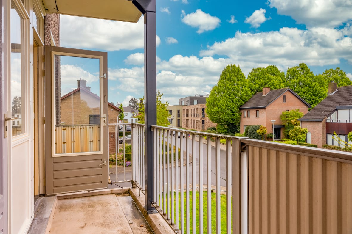 Photo 12 of Frans Erensstraat 11