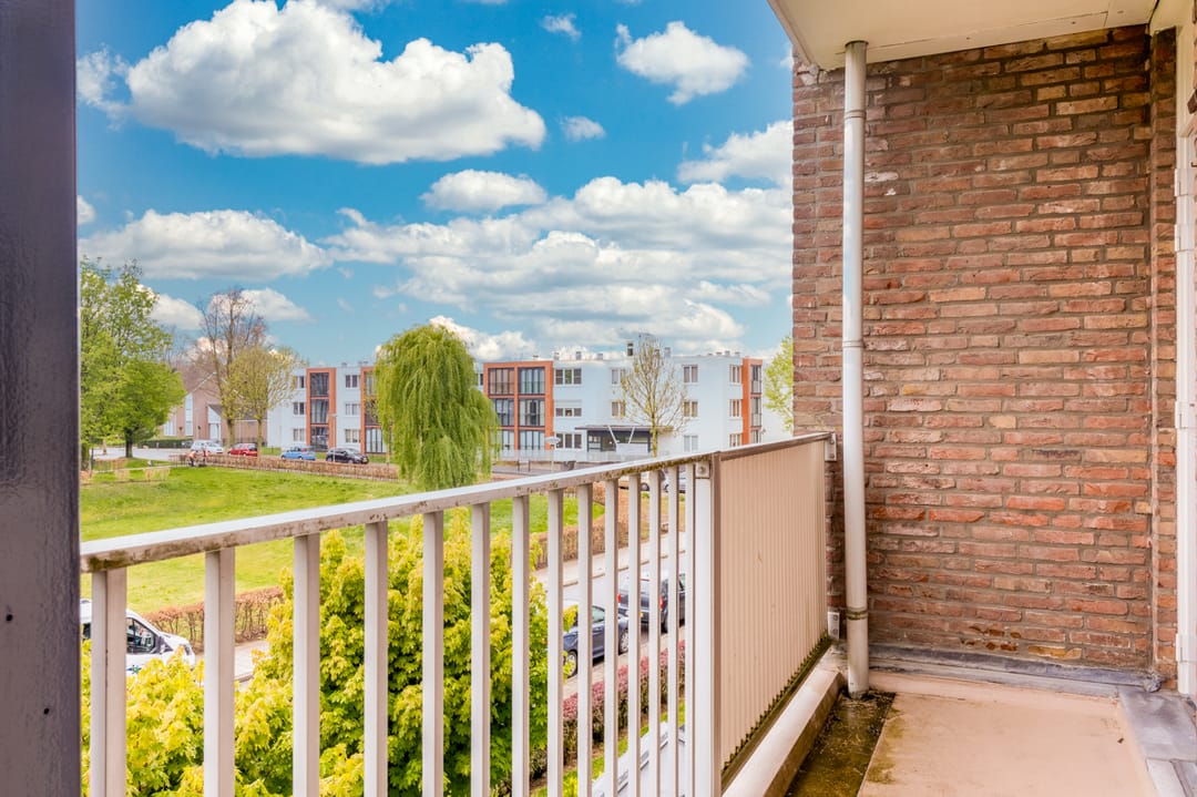 Photo 13 of Frans Erensstraat 11