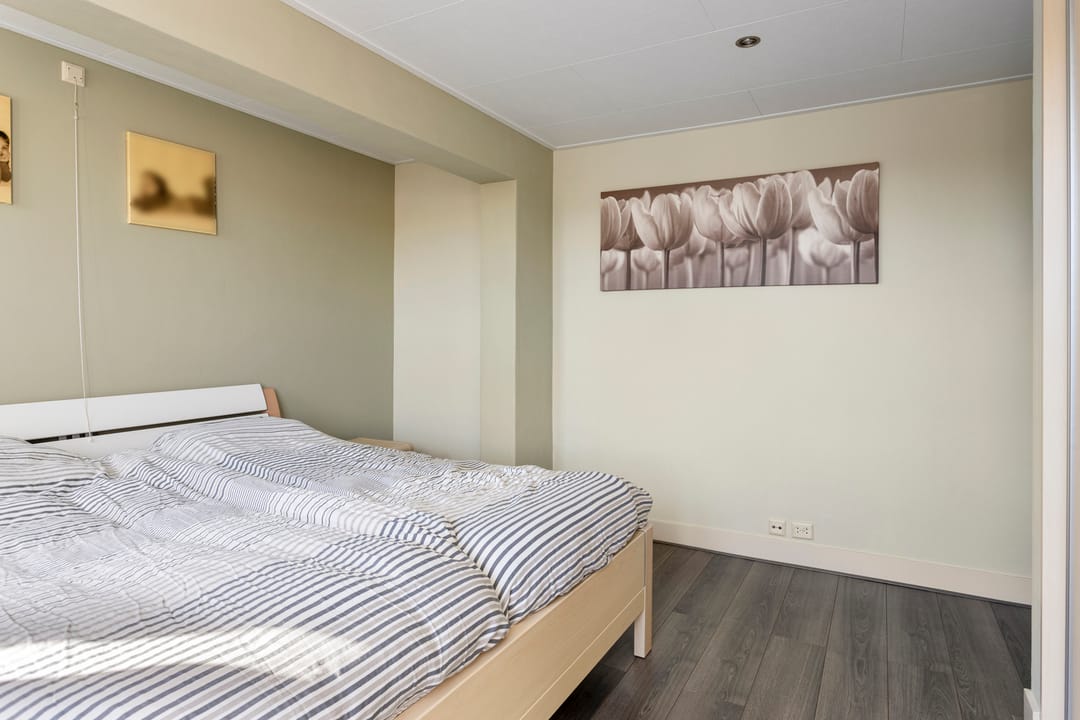 Photo 23 of Emmastraat 47