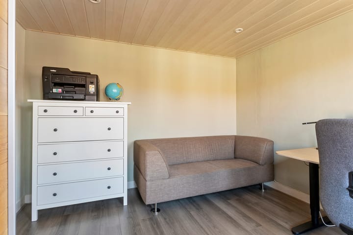 Photo 26 of Emmastraat 47