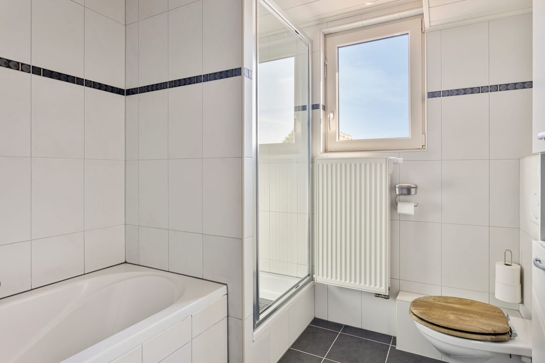 Photo 28 of Emmastraat 47