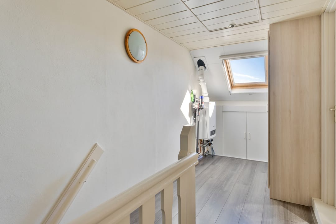 Photo 31 of Emmastraat 47