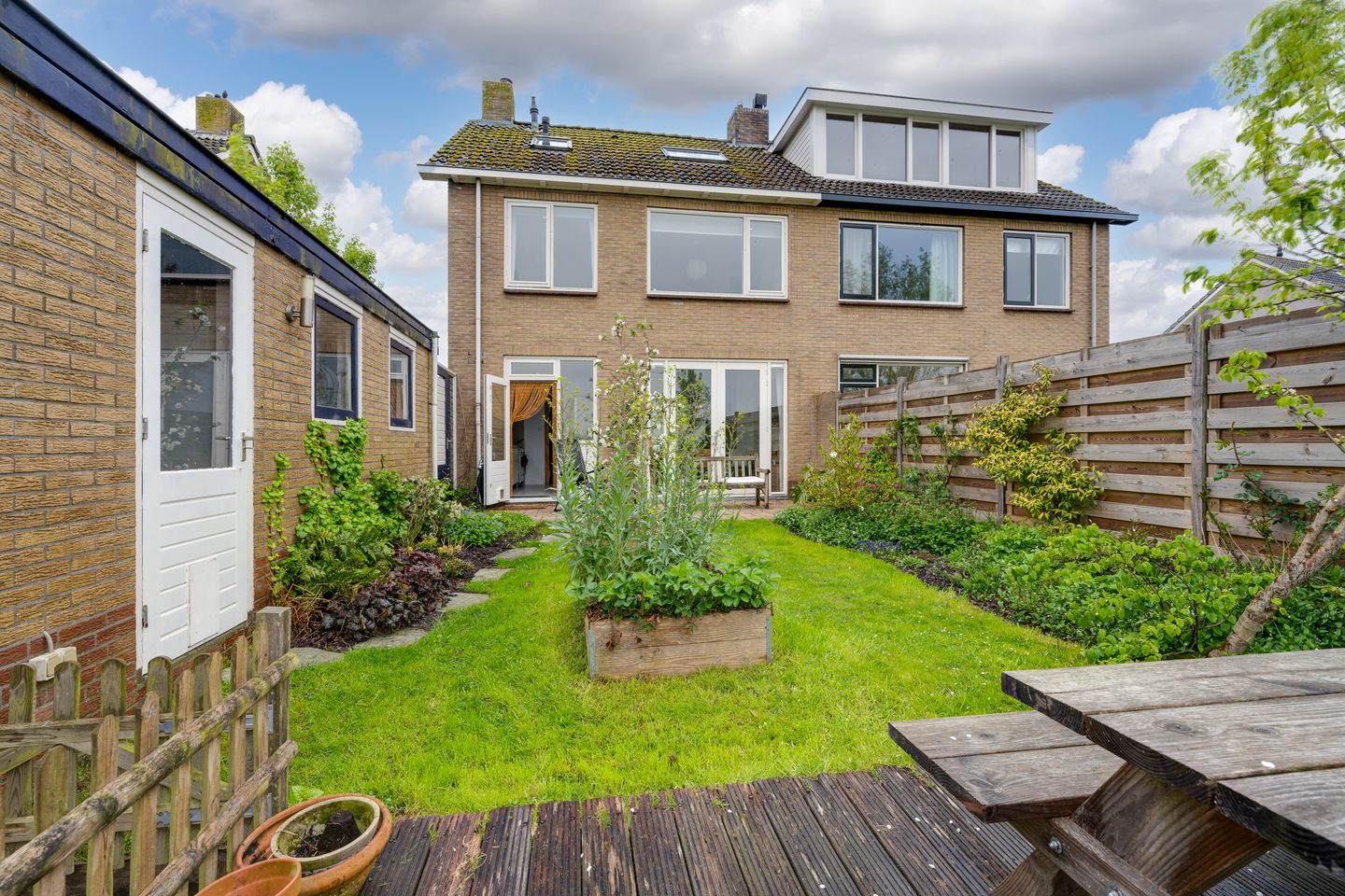 Foto 25 van Lange Weide 57