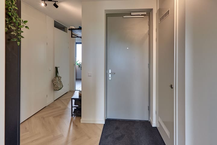 Foto 8 van Bart Koekstraat 18