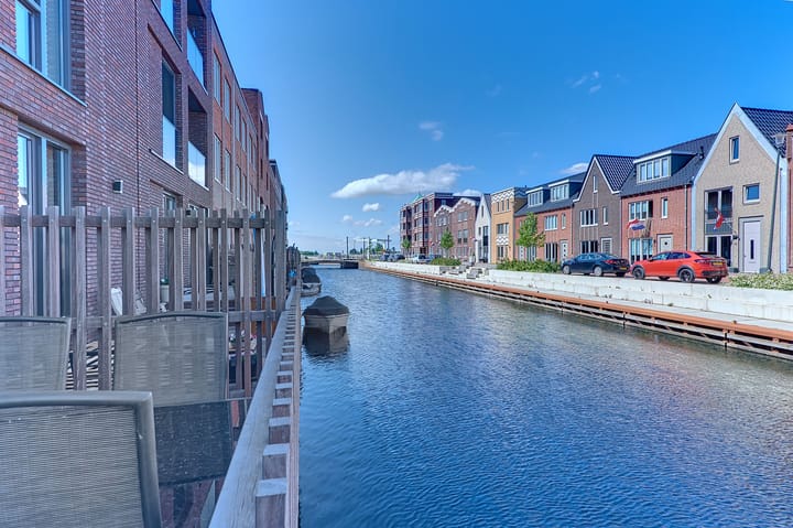 Foto 42 van Bart Koekstraat 18