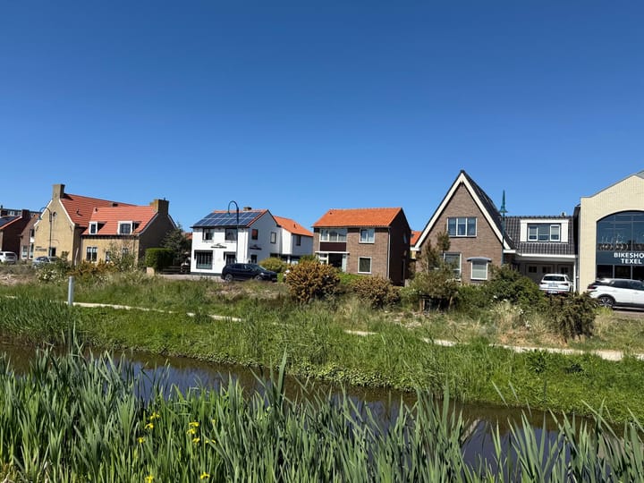 Photo 44 of Brink 10