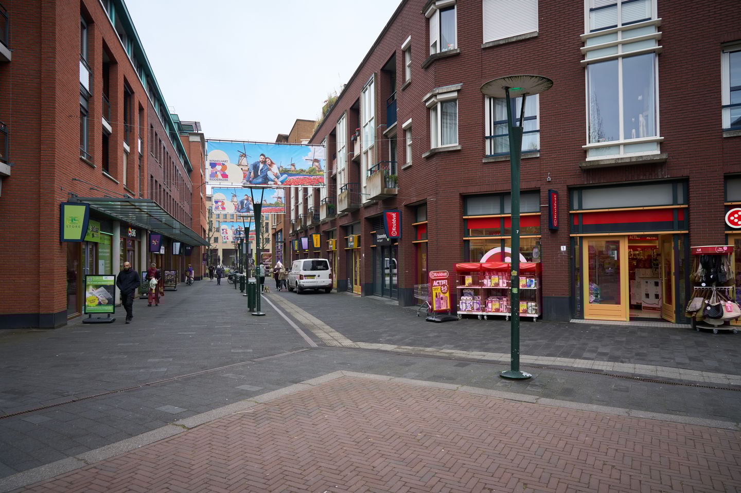View photo 5 of Schoutstraat 14