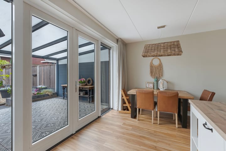 Foto 22 van Rohéstraat 12