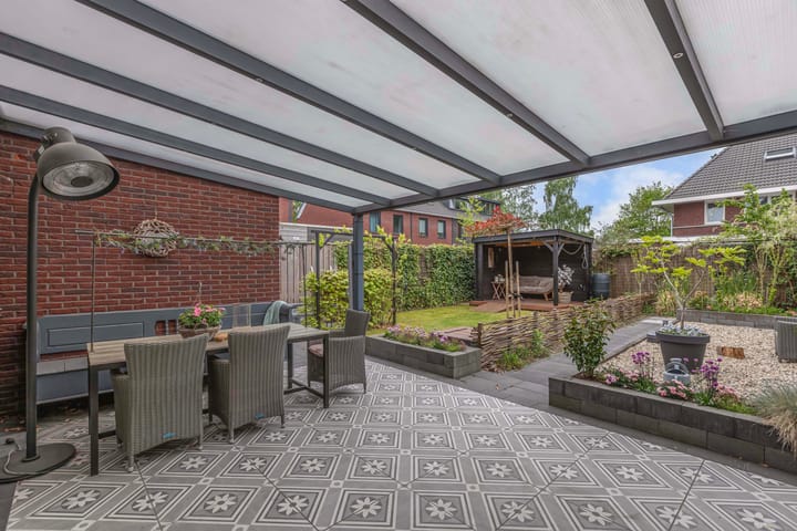 Foto 38 van Rohéstraat 12