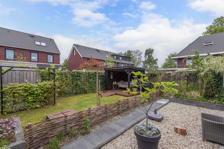 Foto 41 van Rohéstraat 12