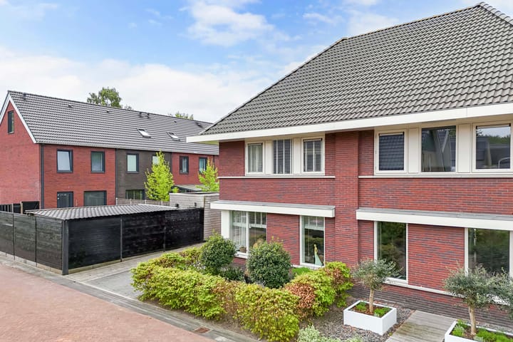 Foto 48 van Rohéstraat 12