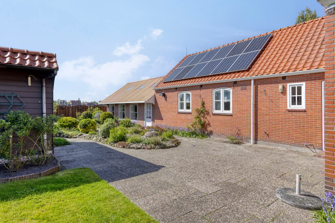 Photo 46 of Kleinemeersterstraat 148