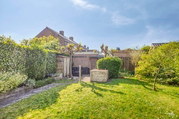 Foto 18 van Hendriklaan 5