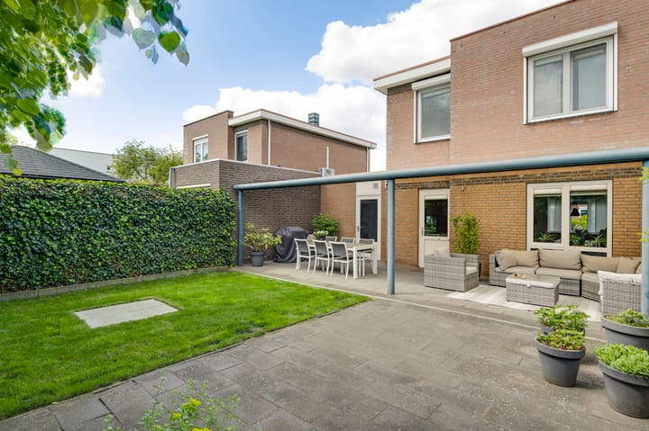 Foto 32 van Konrad Adenauerstraat 25