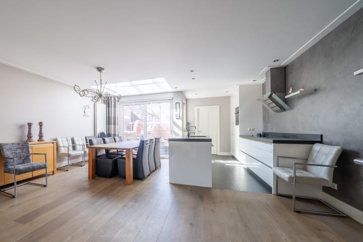 Foto 3 van Oostwal 4