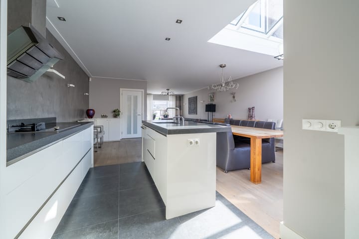 Foto 16 van Oostwal 4