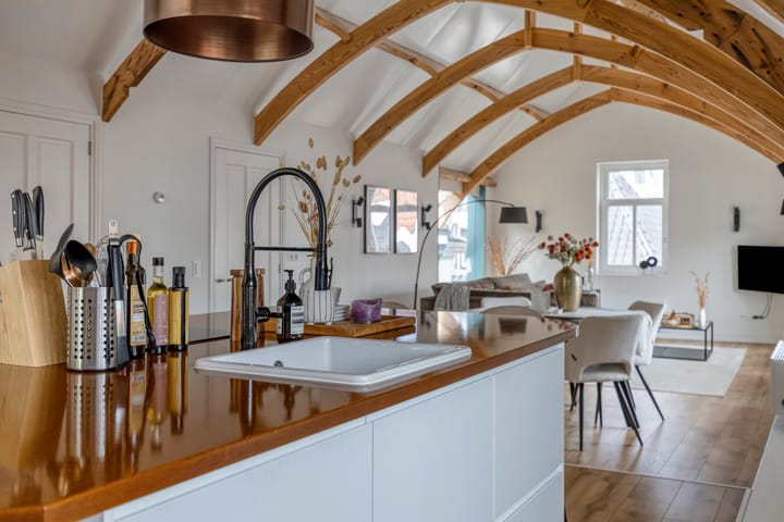 Foto 7 van Langebuurt 17-A